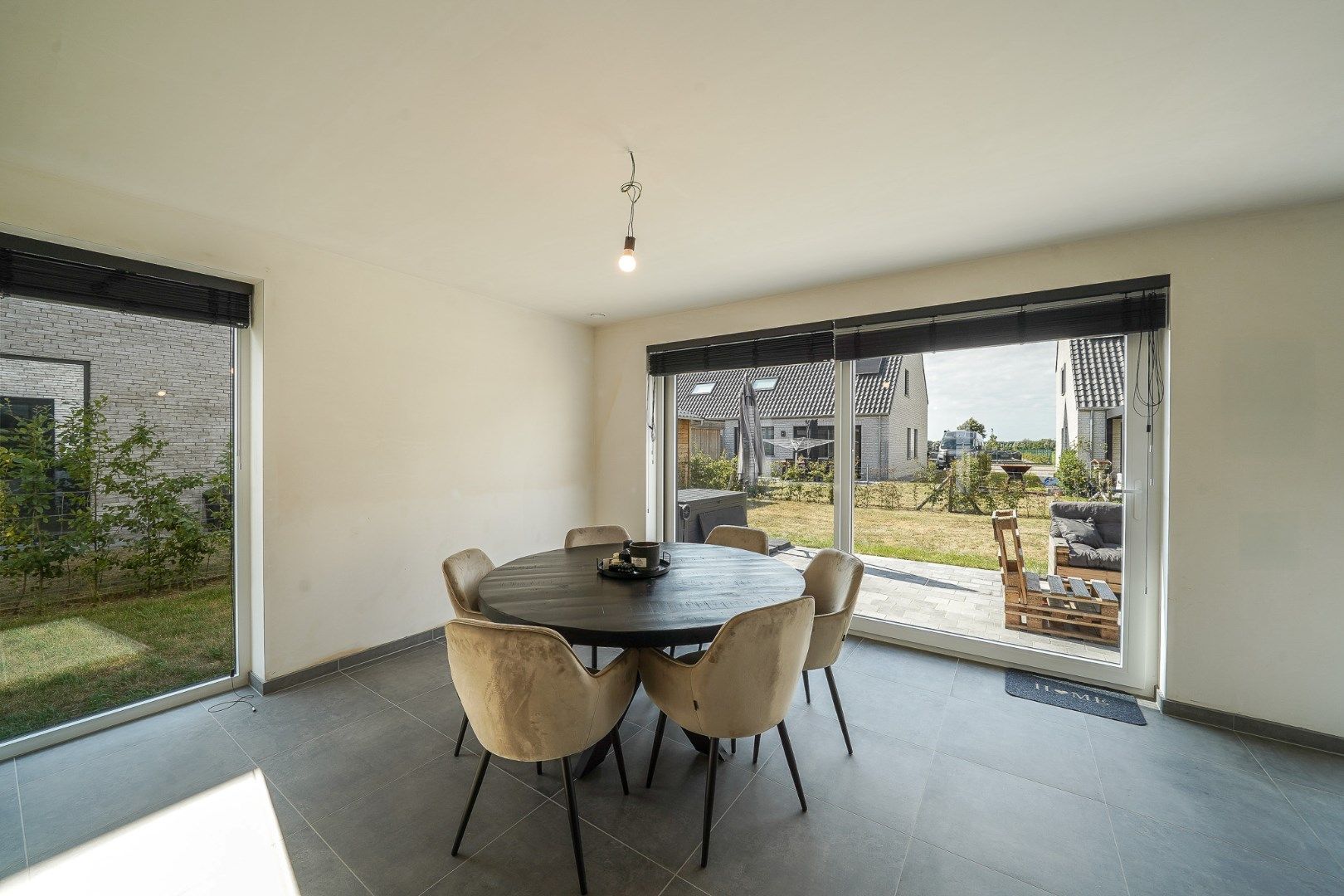 Instapklare halfopen nieuwbouwwoning in rustige wijk te Roksem (Oudenburg)  foto 6