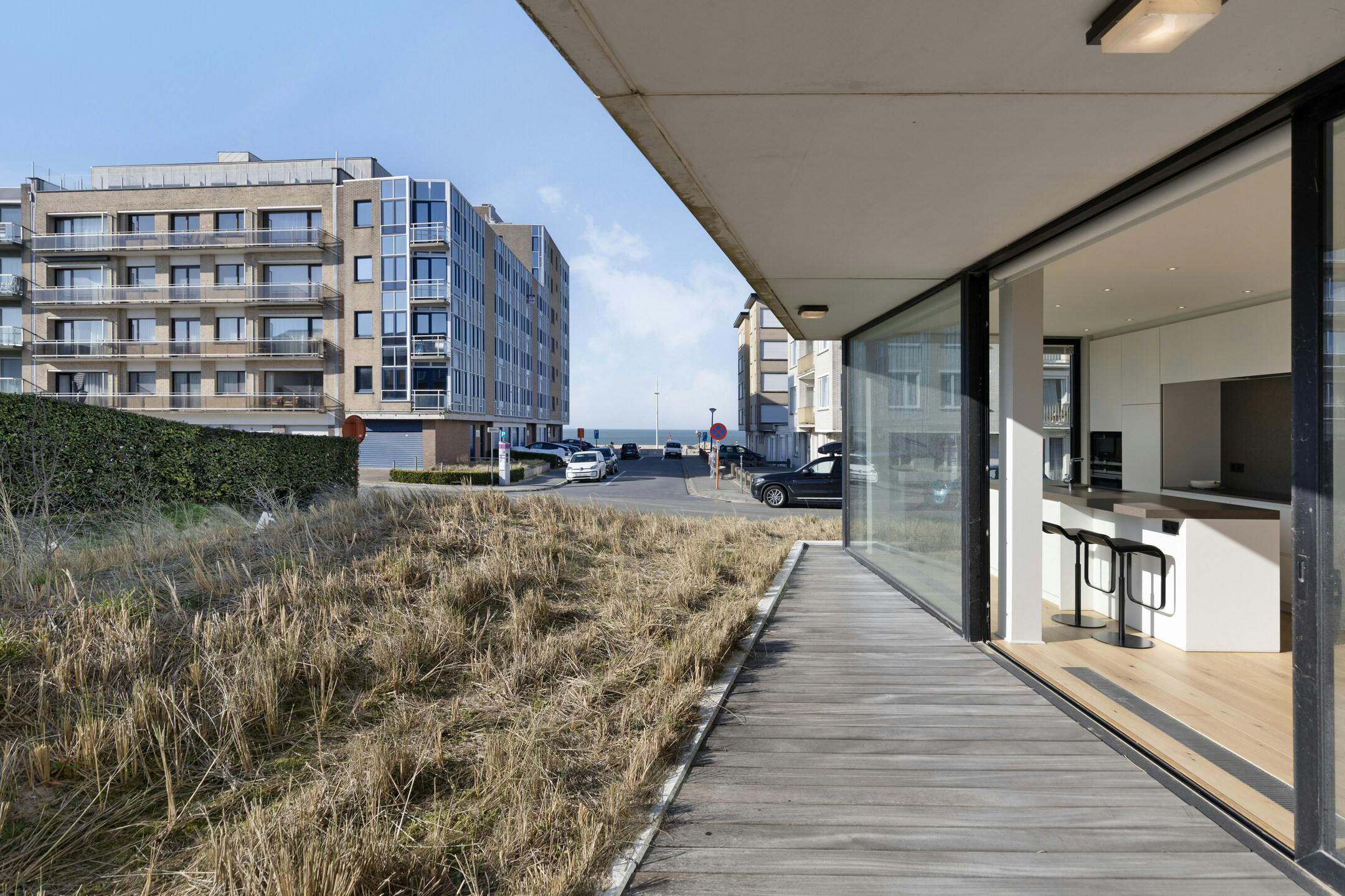 Recent appartement vlakbij zee met 2 slaapkamers in Sint-Idesbald foto 4