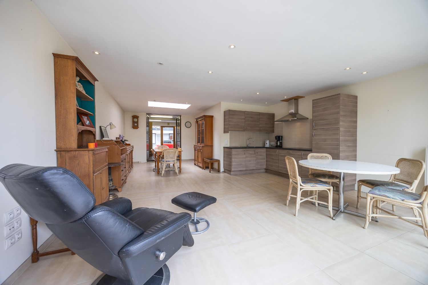 Ruime te renoveren woning met zonnige tuin en tal van mogelijkheden. foto 17