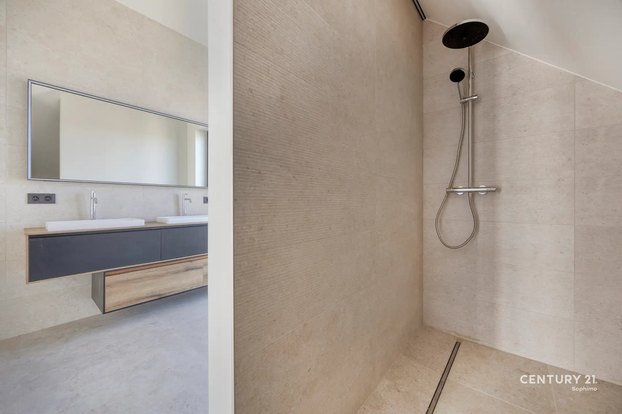 Exclusief en energiezuinig wonen met een prachtig uitzicht foto 23