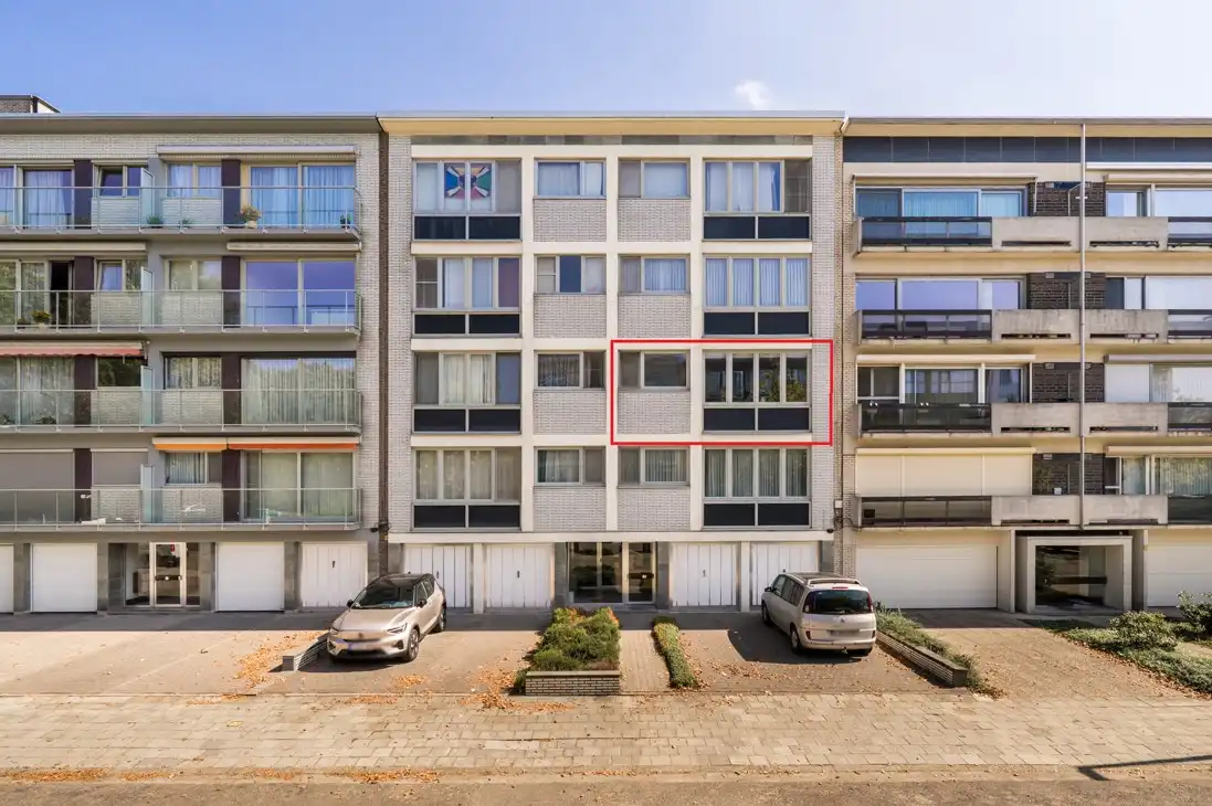 Prachtig gerenoveerd 2-slp appartement + bureel/dressing, terras én garage  foto 21