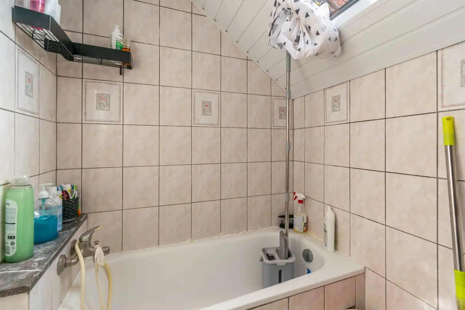 GOED GELEGEN WONING MET 2 SLP + GARAGE/ATELIER ! foto 14