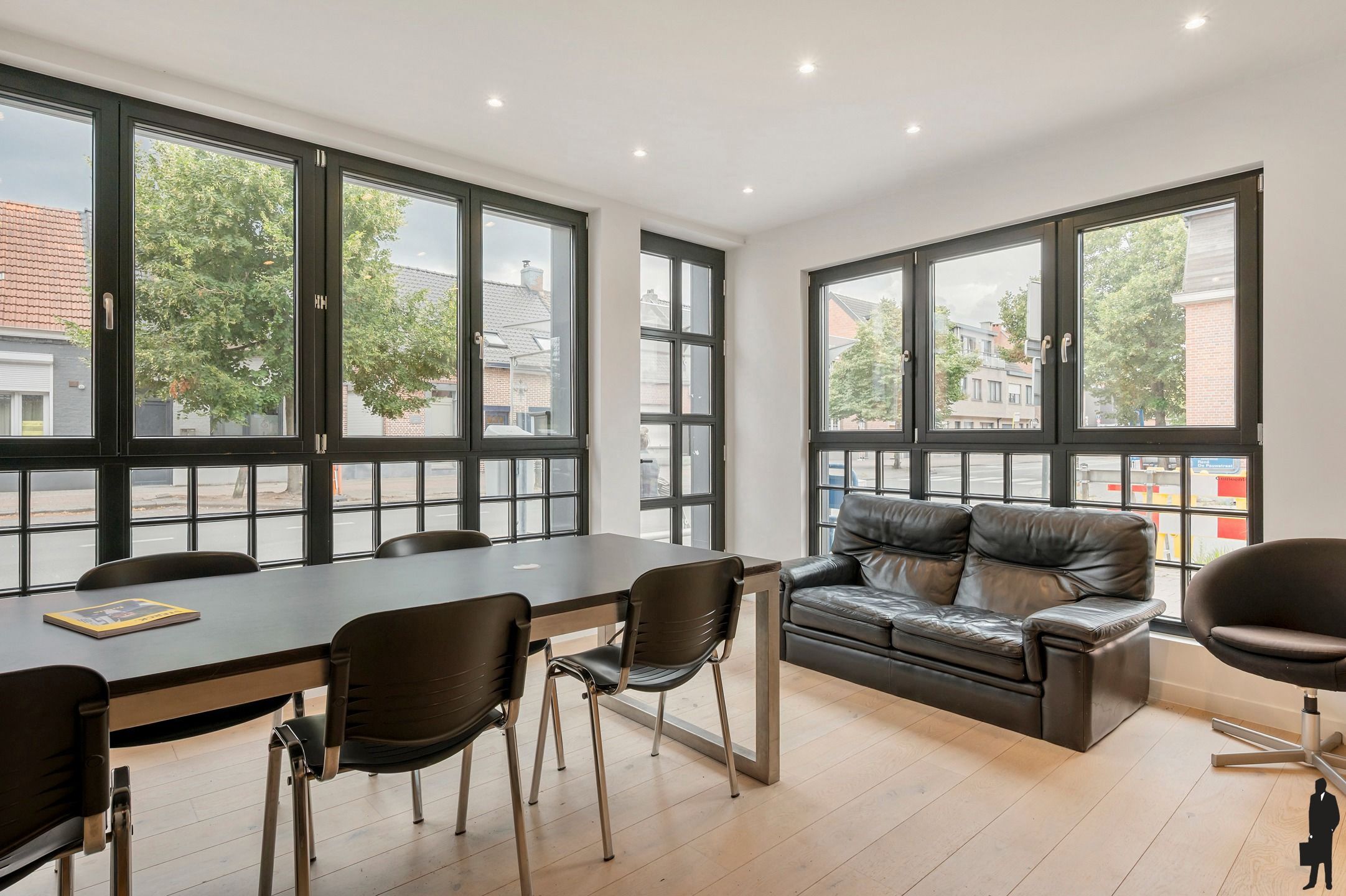 Kantoor/atelier/praktijk foto 3