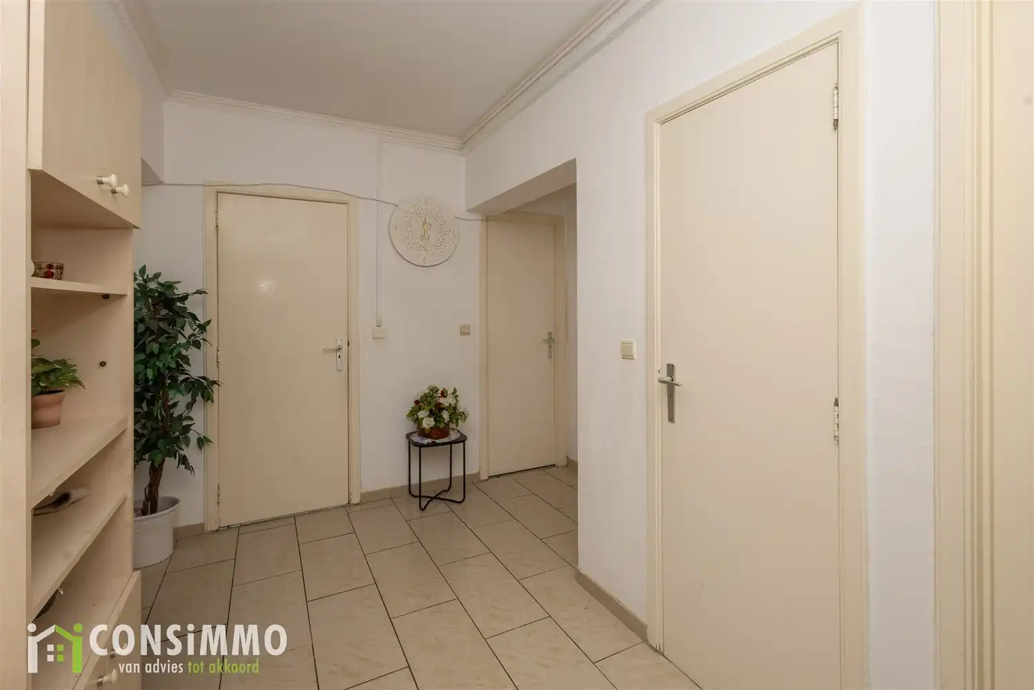 Instapklaar appartement met 3 slaapkamers en overdekt terras in Genk foto 19