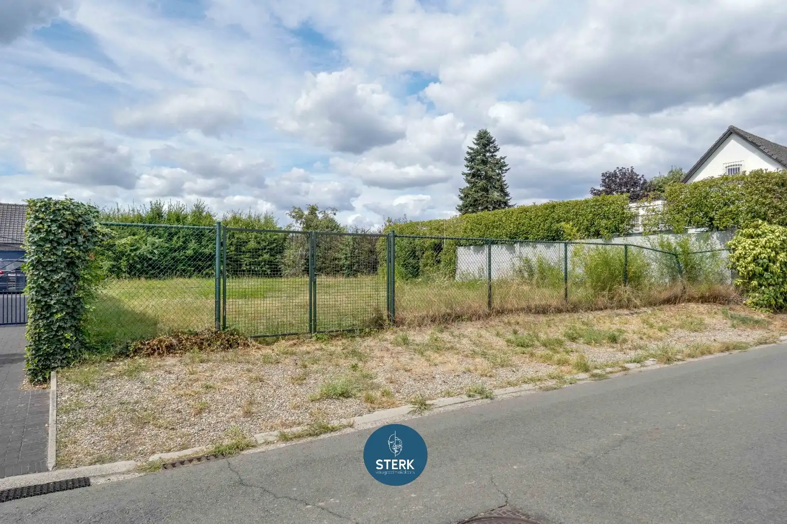 BOUWGROND VAN 6A 39CA VOOR OPEN BEBOUWING OP EEN TOPLOCATIE TE LANAKEN !  foto 8