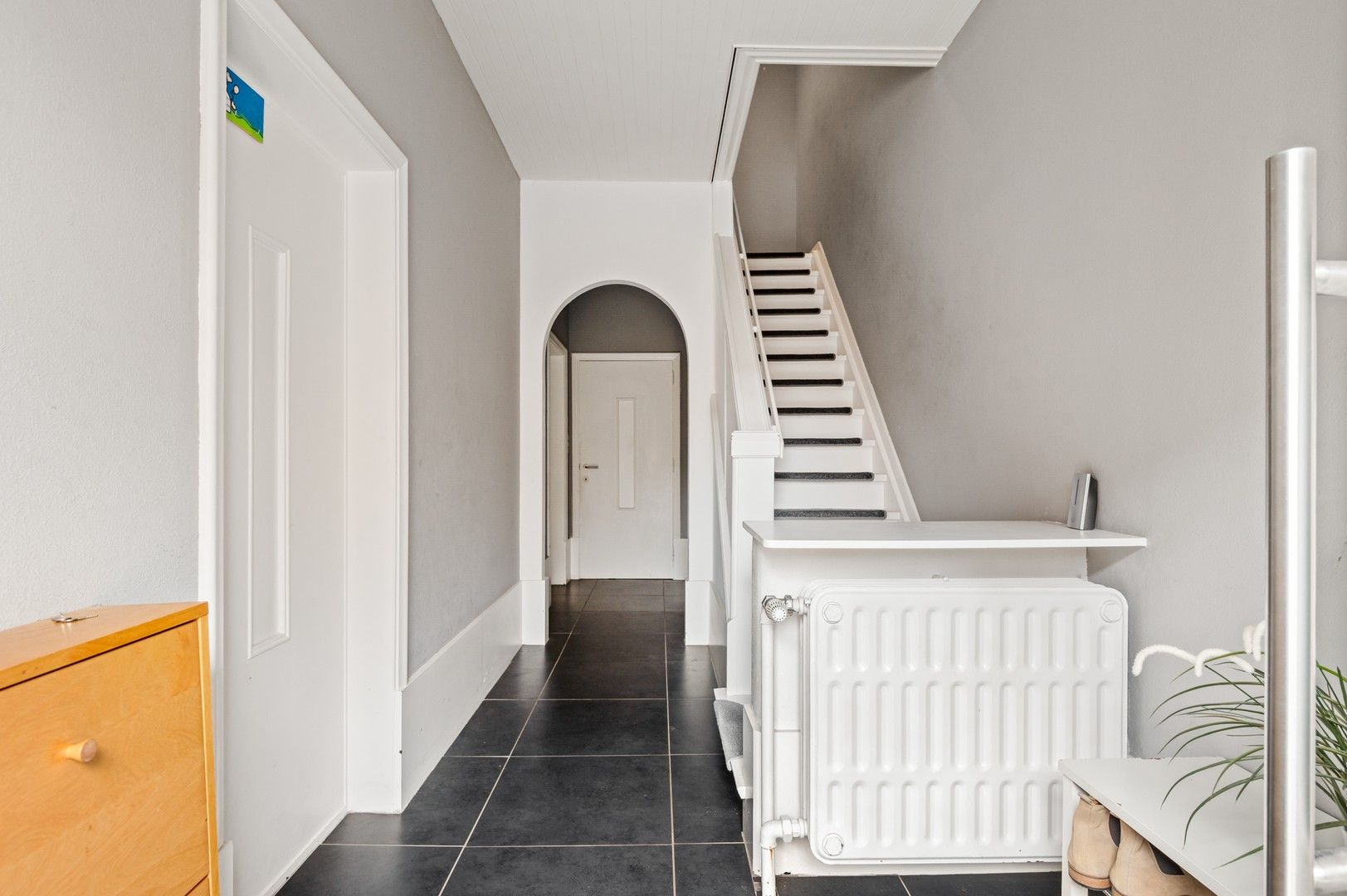 Knappe eengezinswoning met 3 slaapkamers en zonnige tuin foto 8