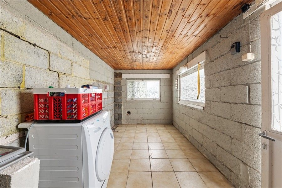 KNUSSE GEZINSWONING MET 3 SLKS IN HET LANDELIJKE GINGELOM foto 9