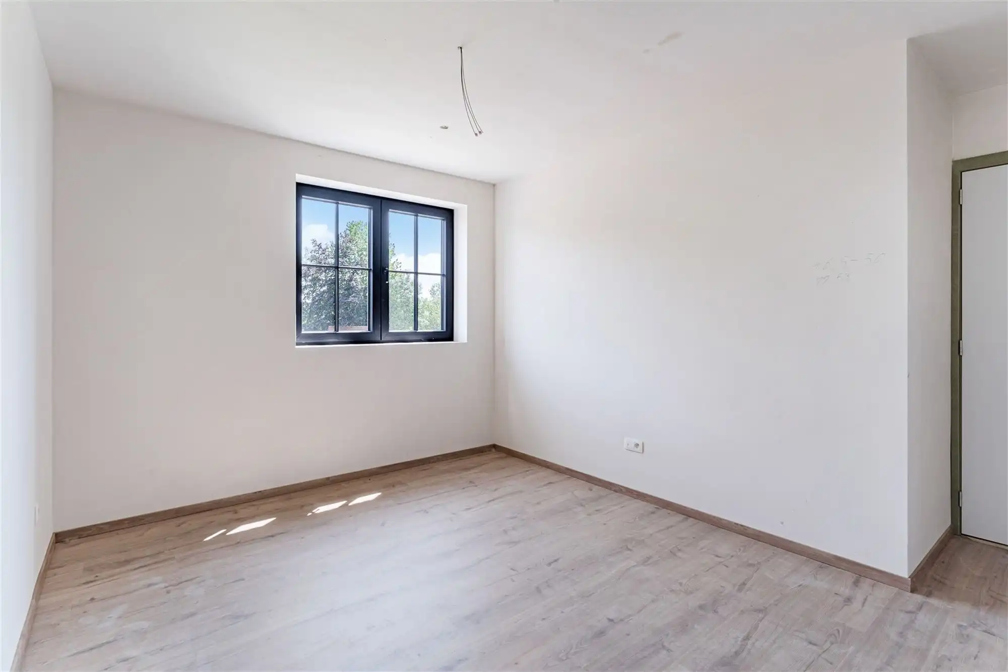 Afgewerkte BEN-woning op zeer rustige locatie te Molenbeersel foto 14