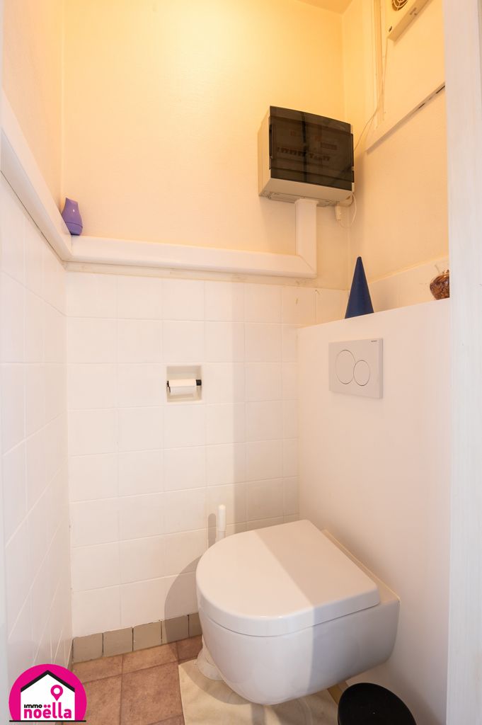 TE KOOP RUIM APPARTEMENT MET 2 SLAAPKAMERS TE WESTENDE foto 27