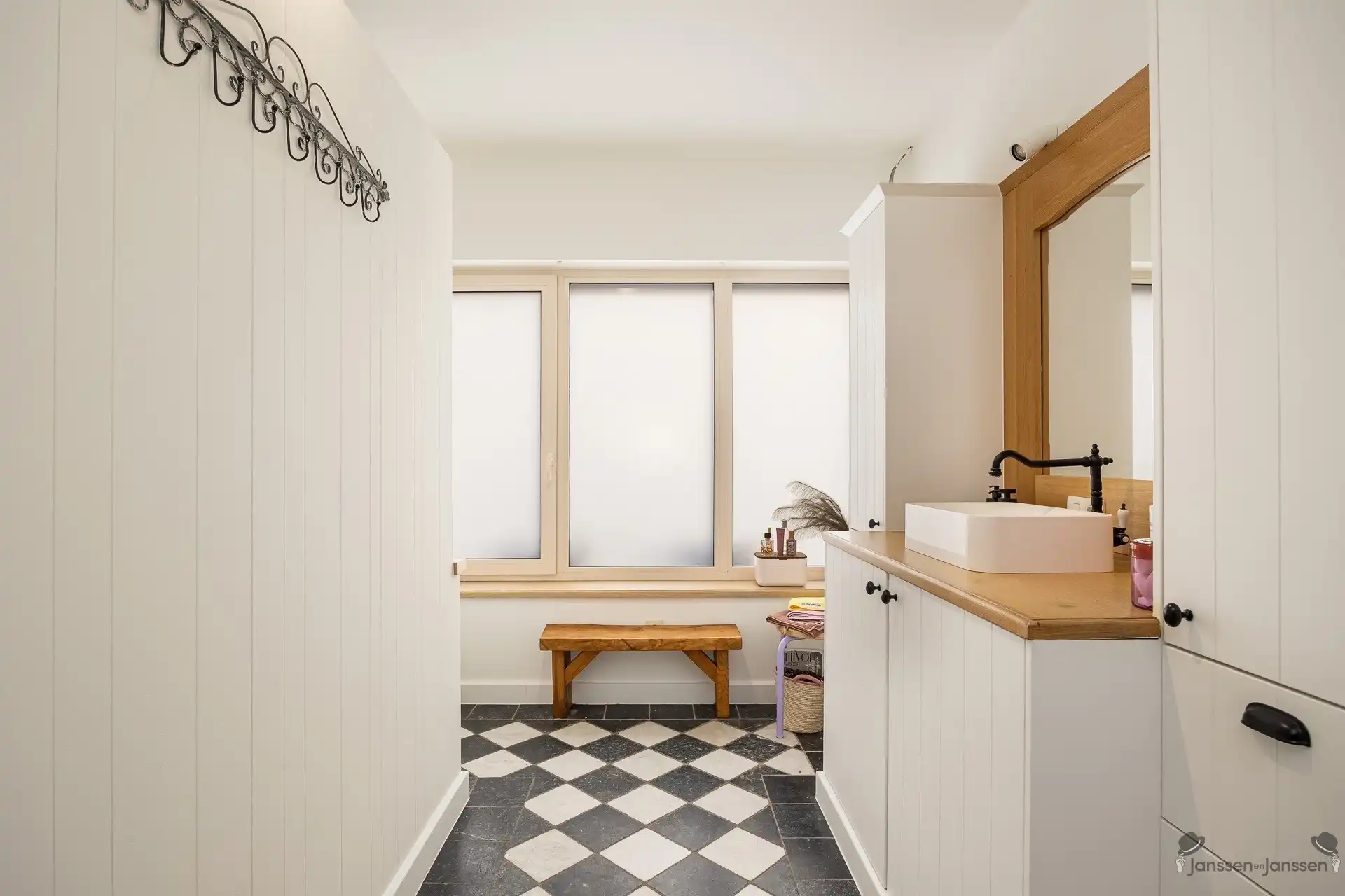 Lifestyle woning met uniek karakter foto 16