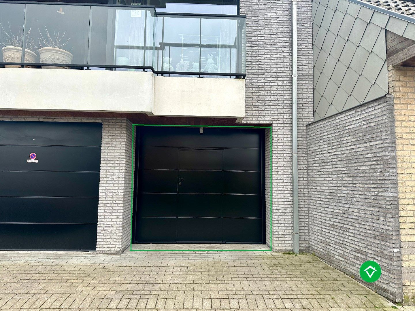 Overdekte autostandplaats te koop in Leffinge – Residentie Offshore foto 2