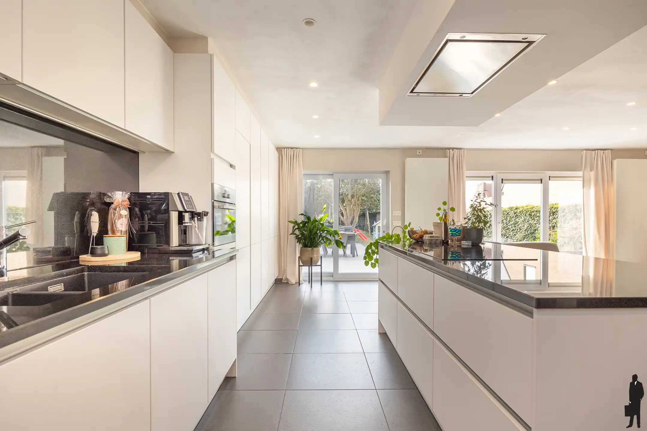 Ruime, energiezuinige gezinswoning met zonnige tuin foto 8