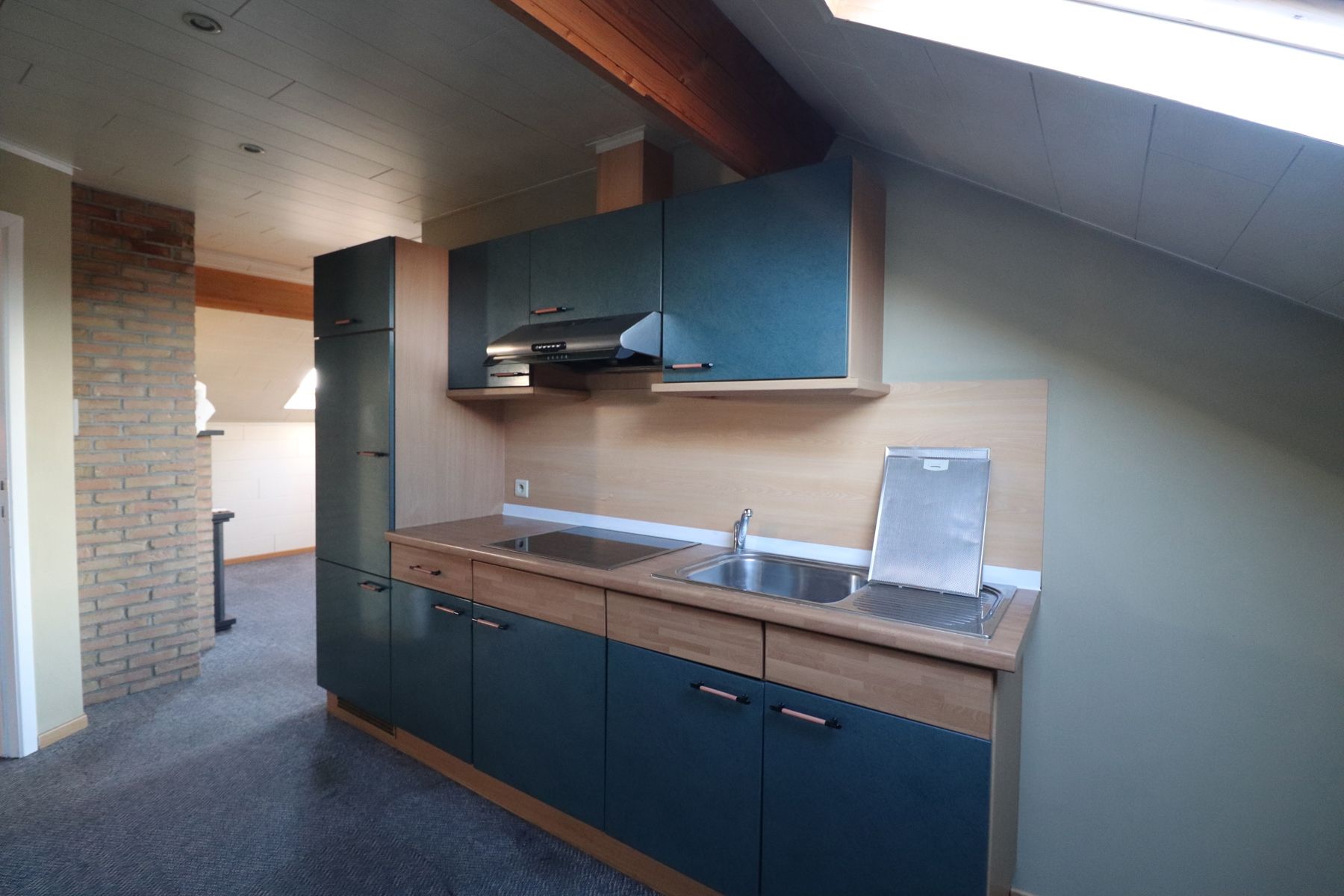 Een dakappartement met 1 slaapkamer op een rustige locatie in Beerse. foto 4