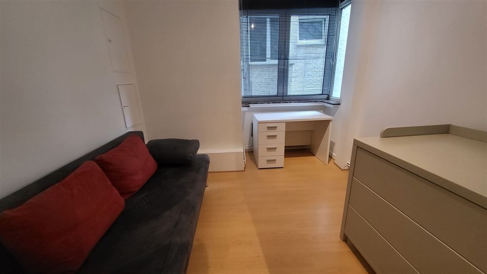 Ruim appartement met terrassen en garagebox foto 7