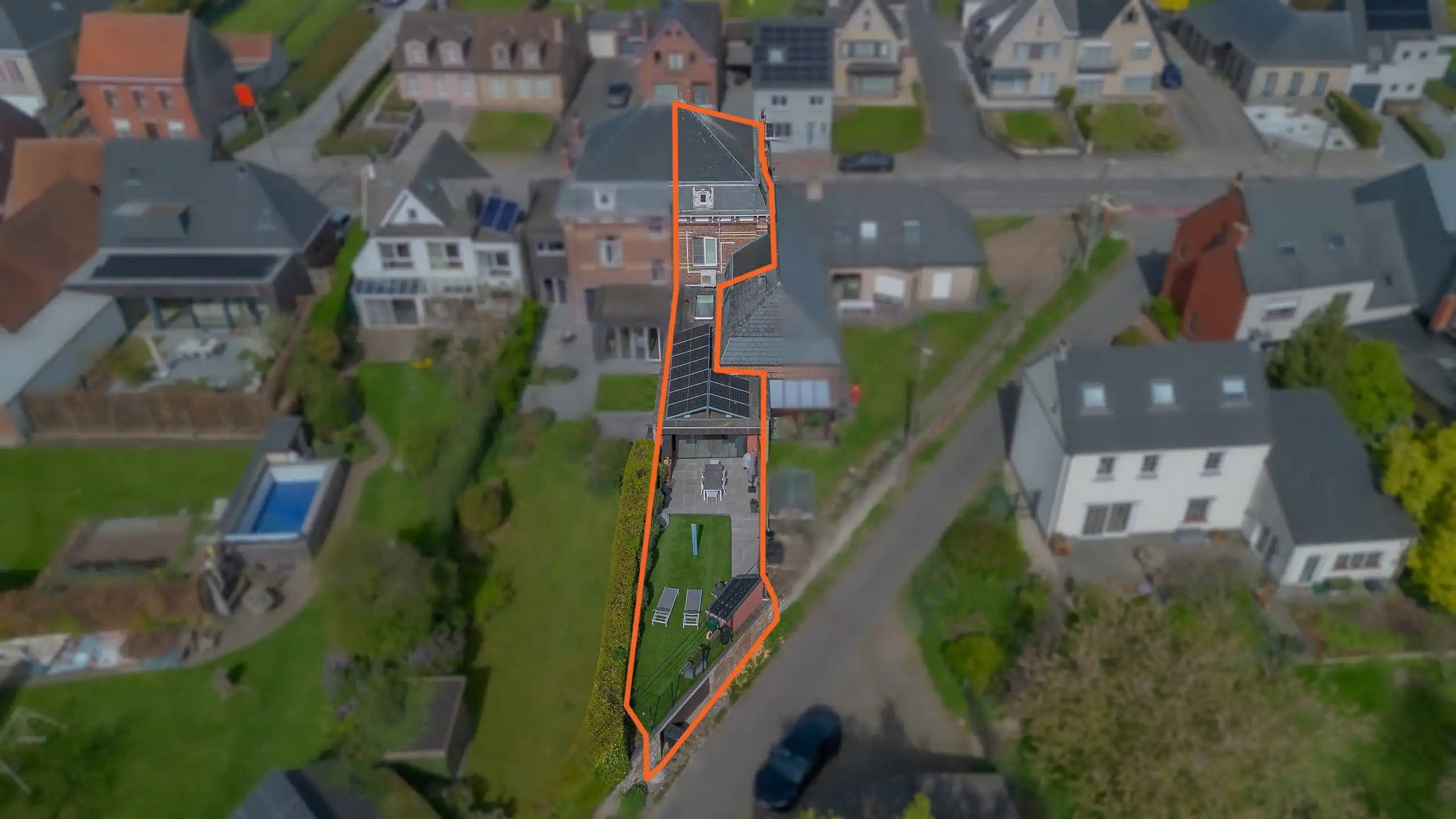 ERWETEGEM - Karaktervolle woning voorzien van alle comfort foto 2