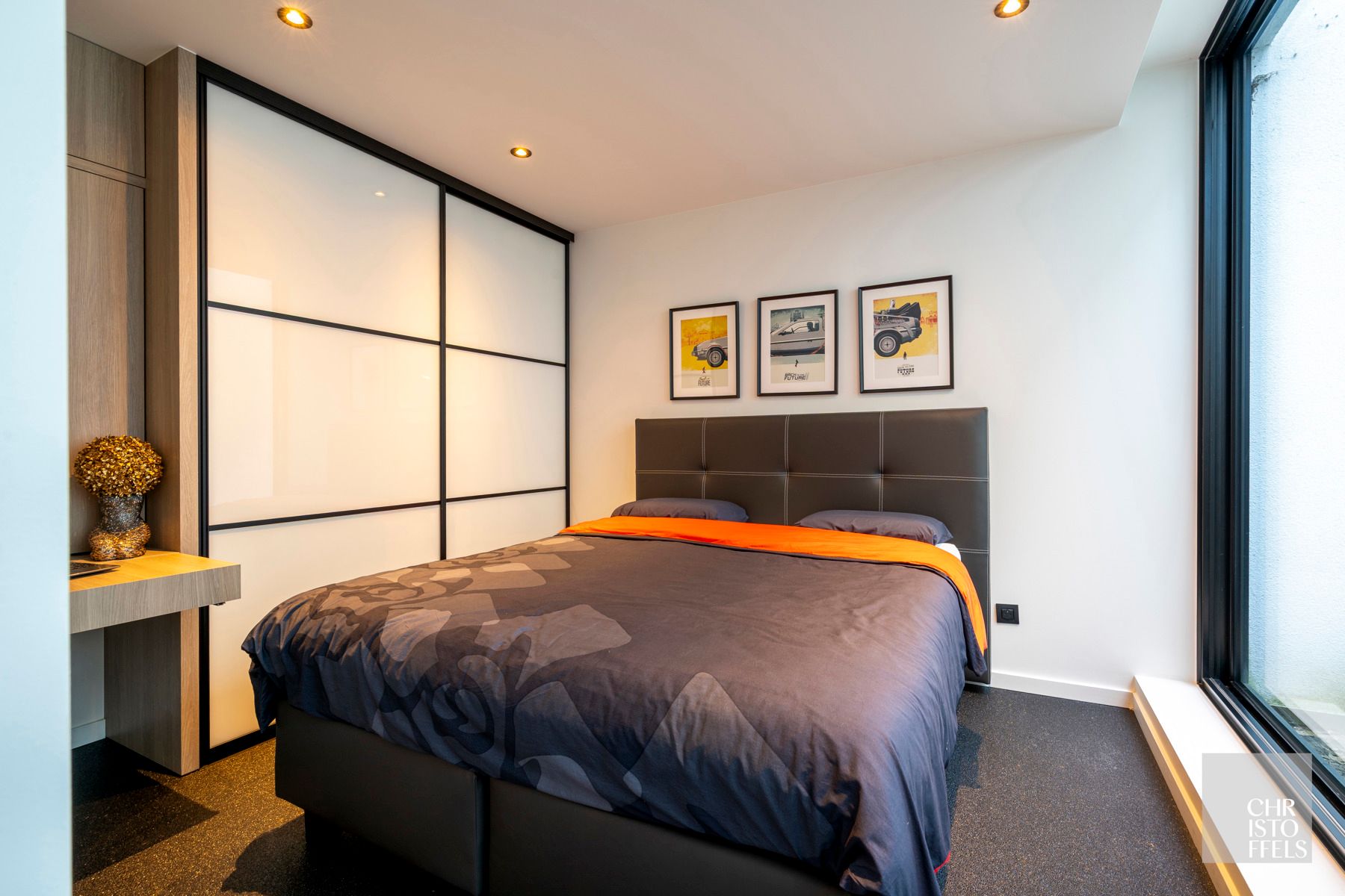 Multifunctioneel gebouw met 2 wooneenheden, kantoor en showroom op een perceel van 2.074 m²! foto 26