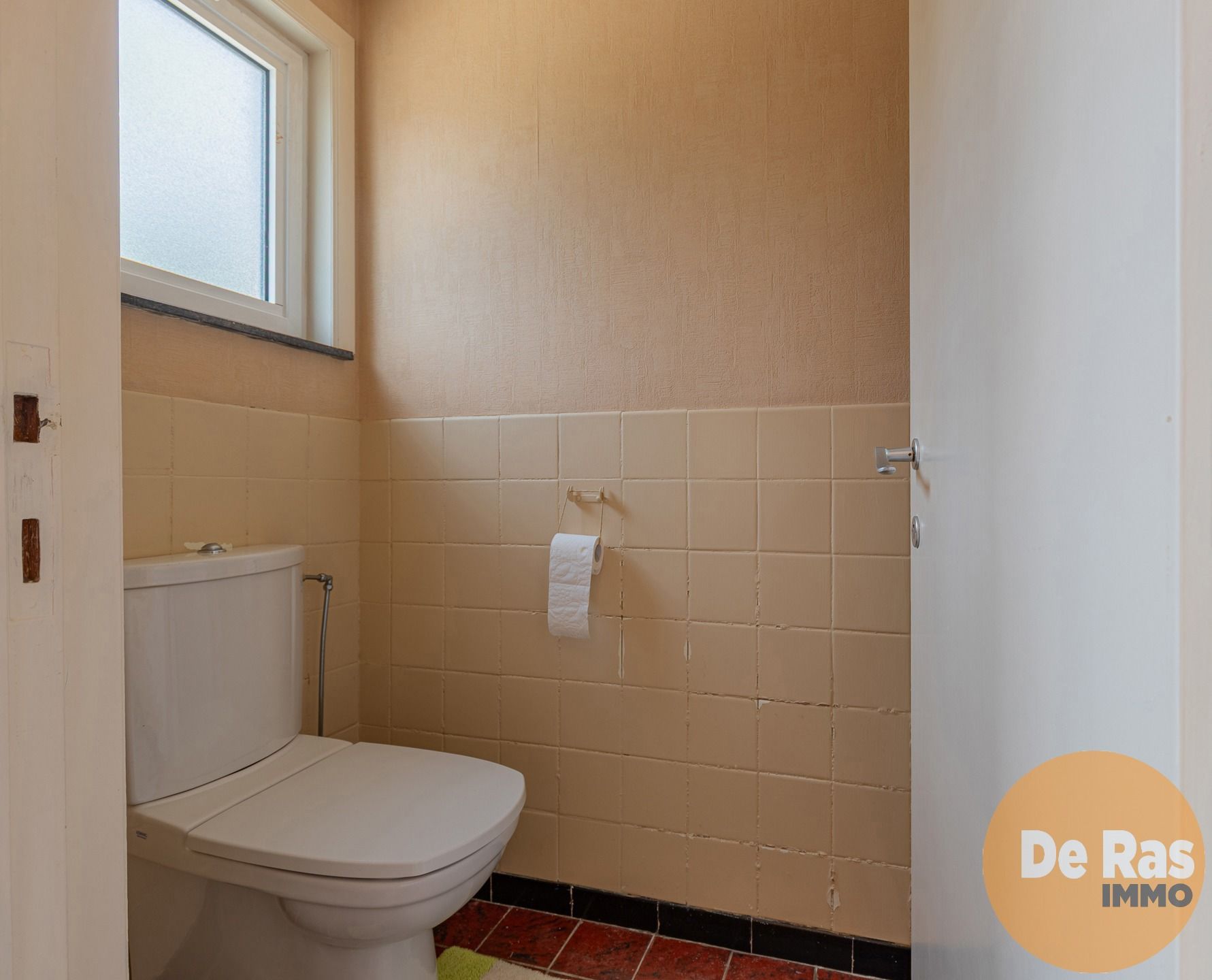 ZOTTEGEM - Stevige gezinswoning met heel wat potentieel foto 19