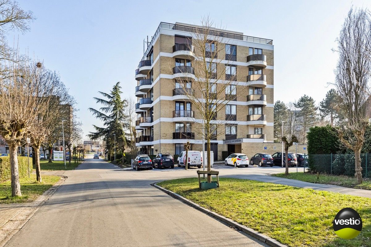 3 slaapkamer appartement met mogelijkheid aankoop garagebox op Holland Veld. foto 18