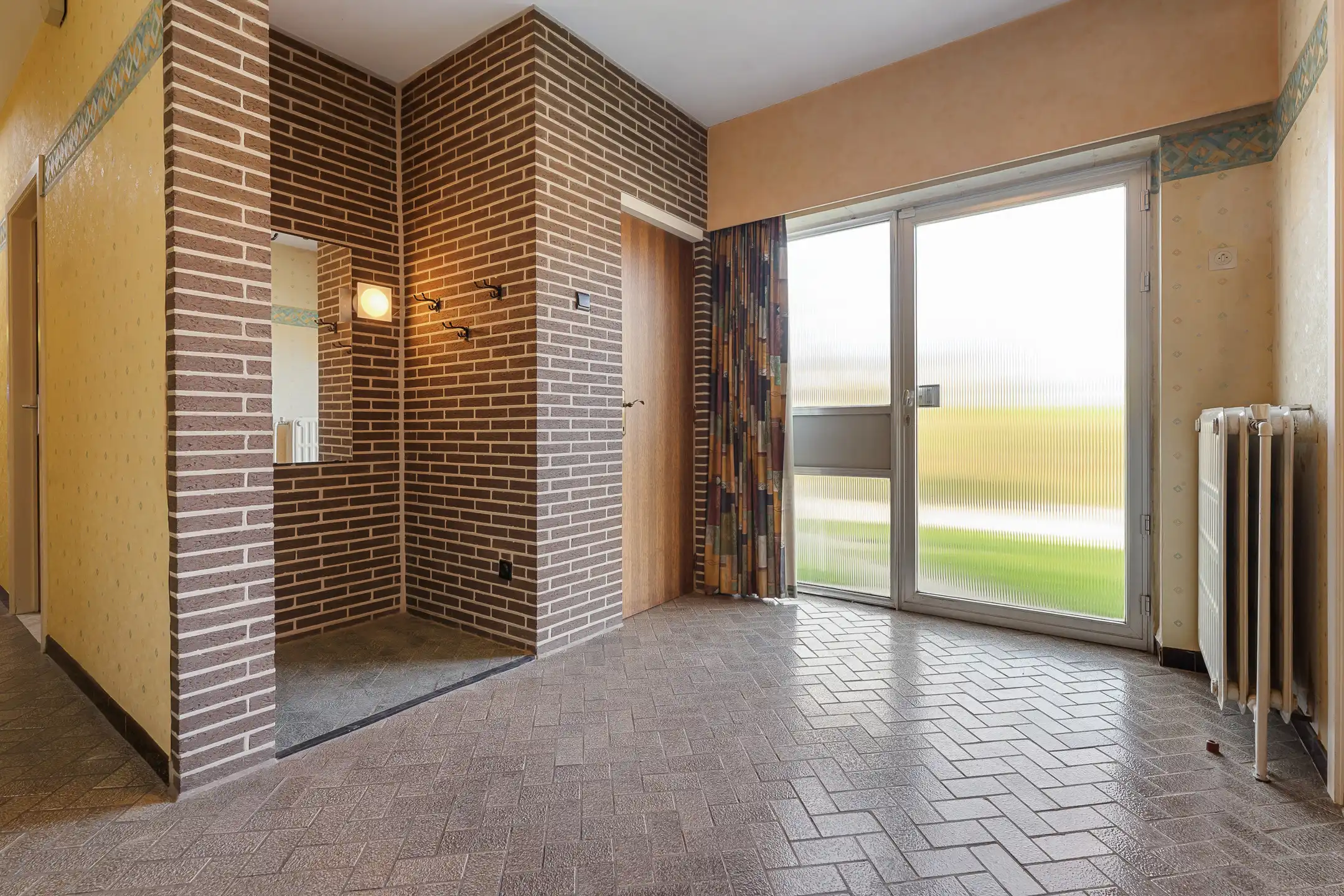 Charmante woning in het hart van Riemst foto 3