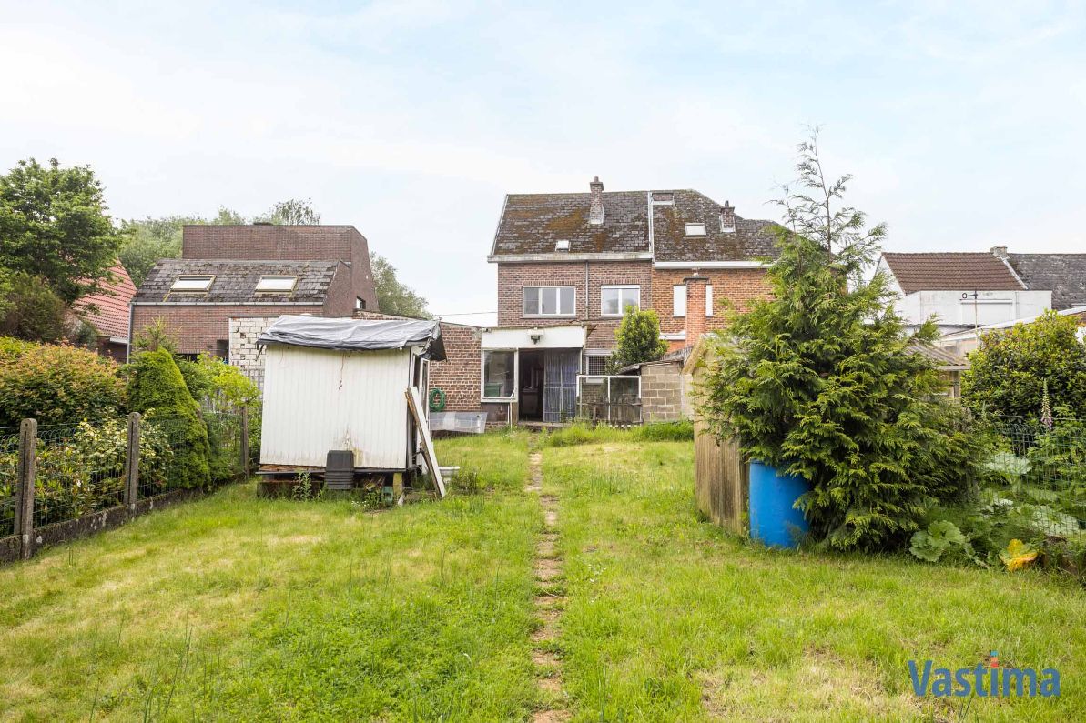 Ruime gezinswoning met tuin en garage foto 29