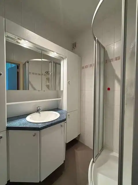 instapklaar gelijkvloers 2-slaapkamerappartement met ruim TERRAS te huur in Torhout foto 7