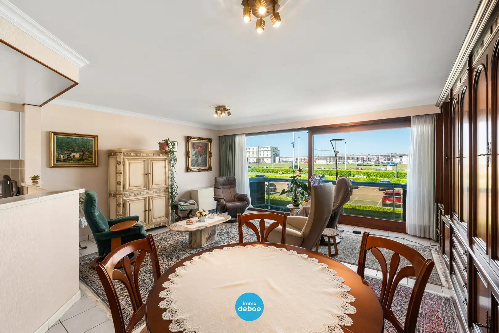 Lichtrijk appartement met prachtig open zicht foto 2