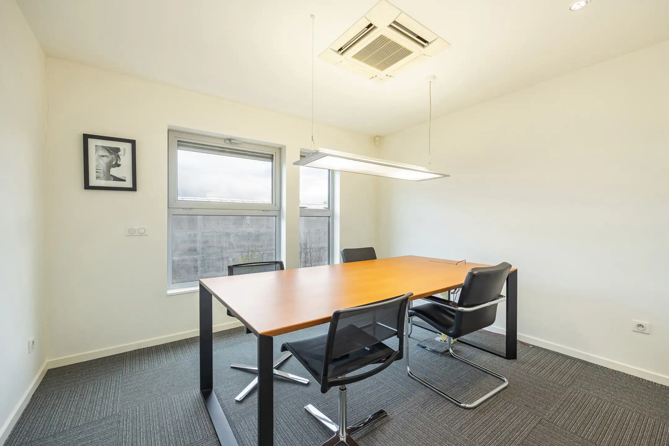 Opslagruimte met kantoor te huur te Kalmthout foto 5