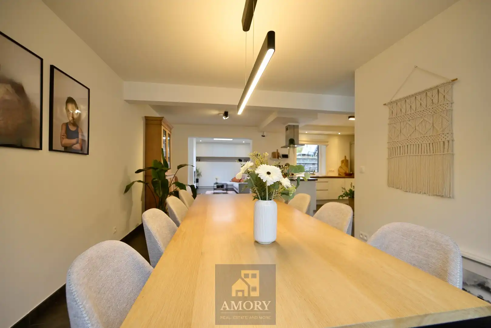 Ruime, gerenoveerde gezinswoning in Gavere foto 6