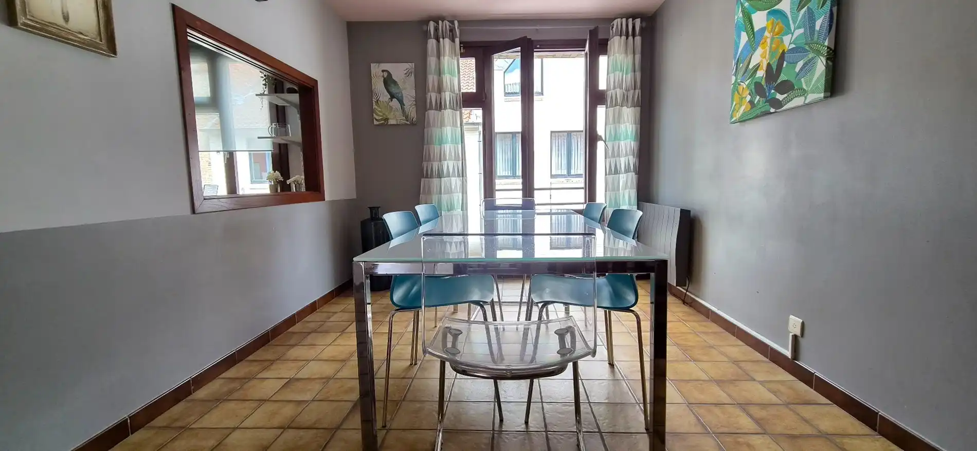 Centraal gelegen woning (bel-etage) met 2 slpk en terras foto 4