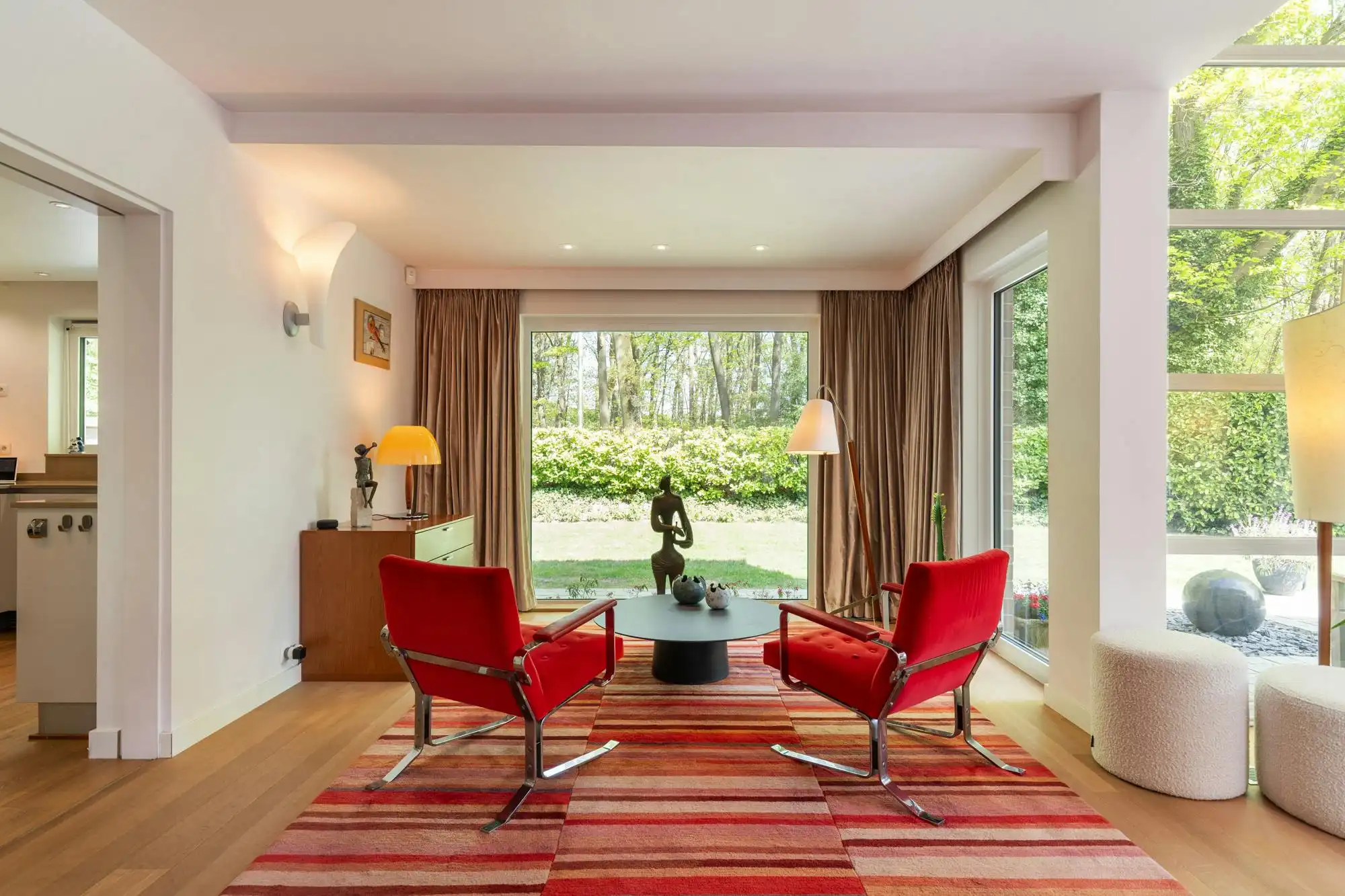 Stijlvolle gerenoveerde villa vlak bij natuur en stad foto 6