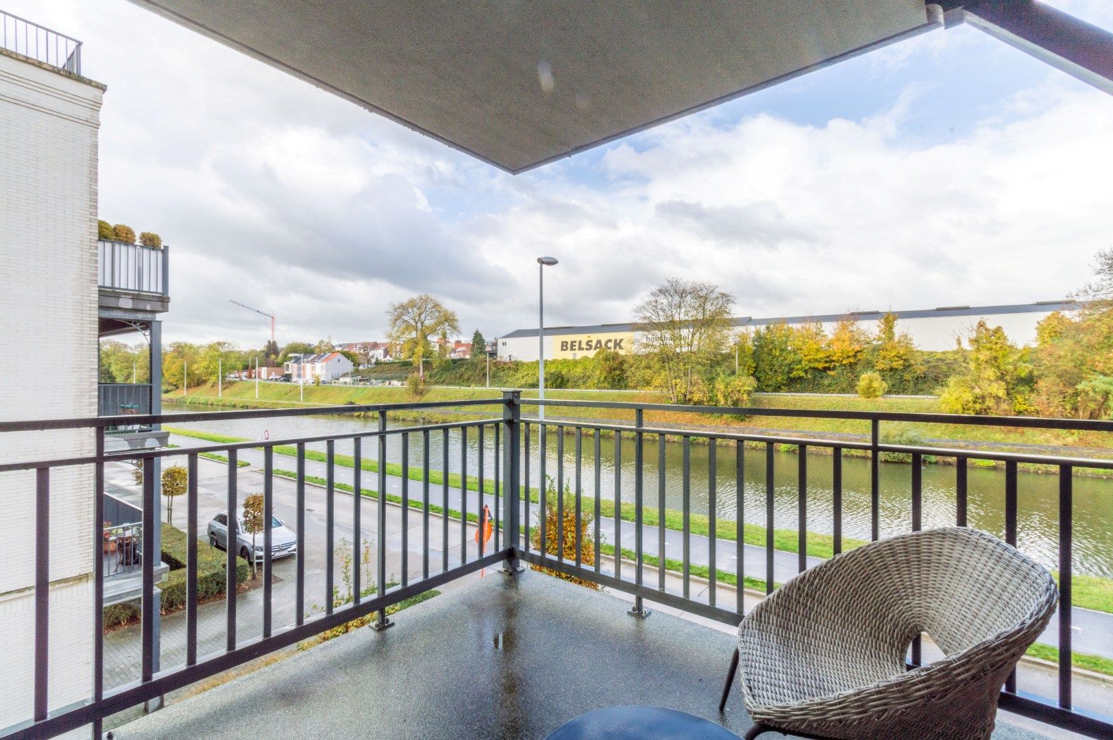 Een recent en mooi afgewerkt appartement te Halle! foto 8