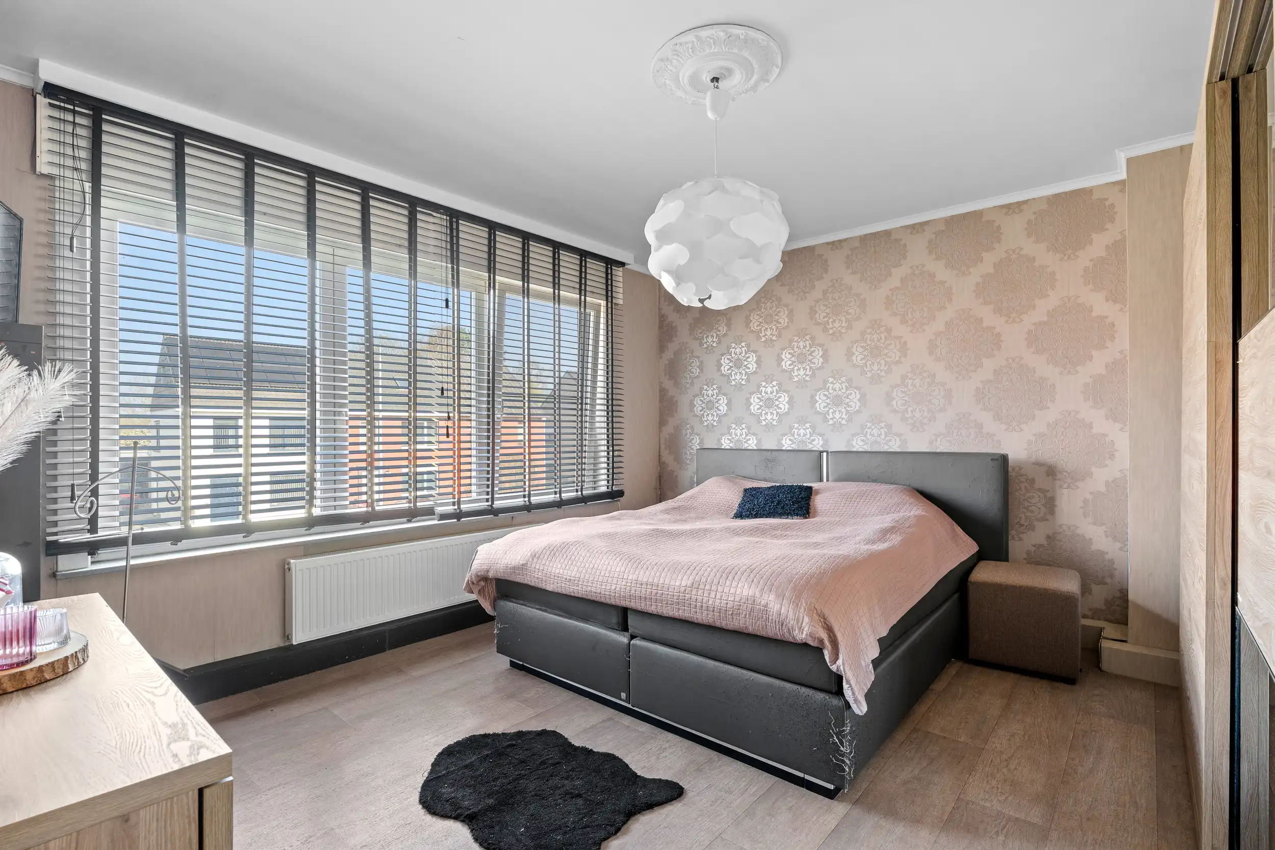 Instapklare halfopen bebouwing met zonnige tuin foto 6