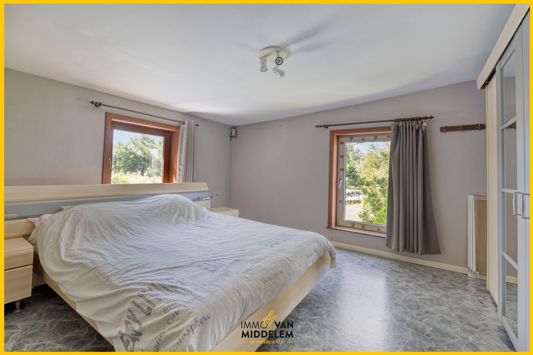 3-GEVELWONING MET 3 KAMERS, BUREAU EN TUIN foto 12
