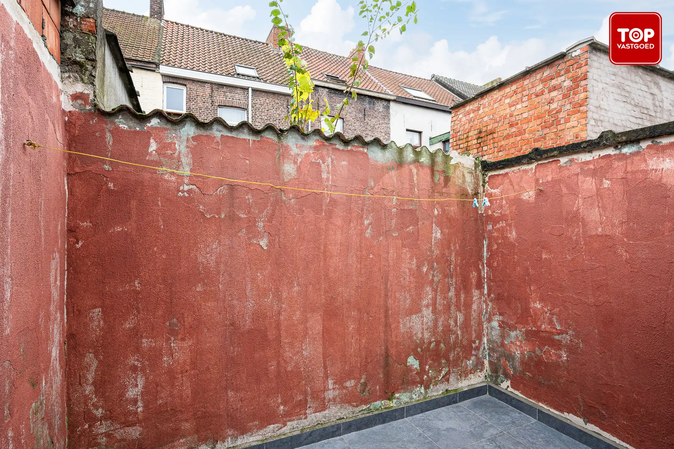 Instapklare stadswoning met 4 slaapkamers en ruime koer. foto 17