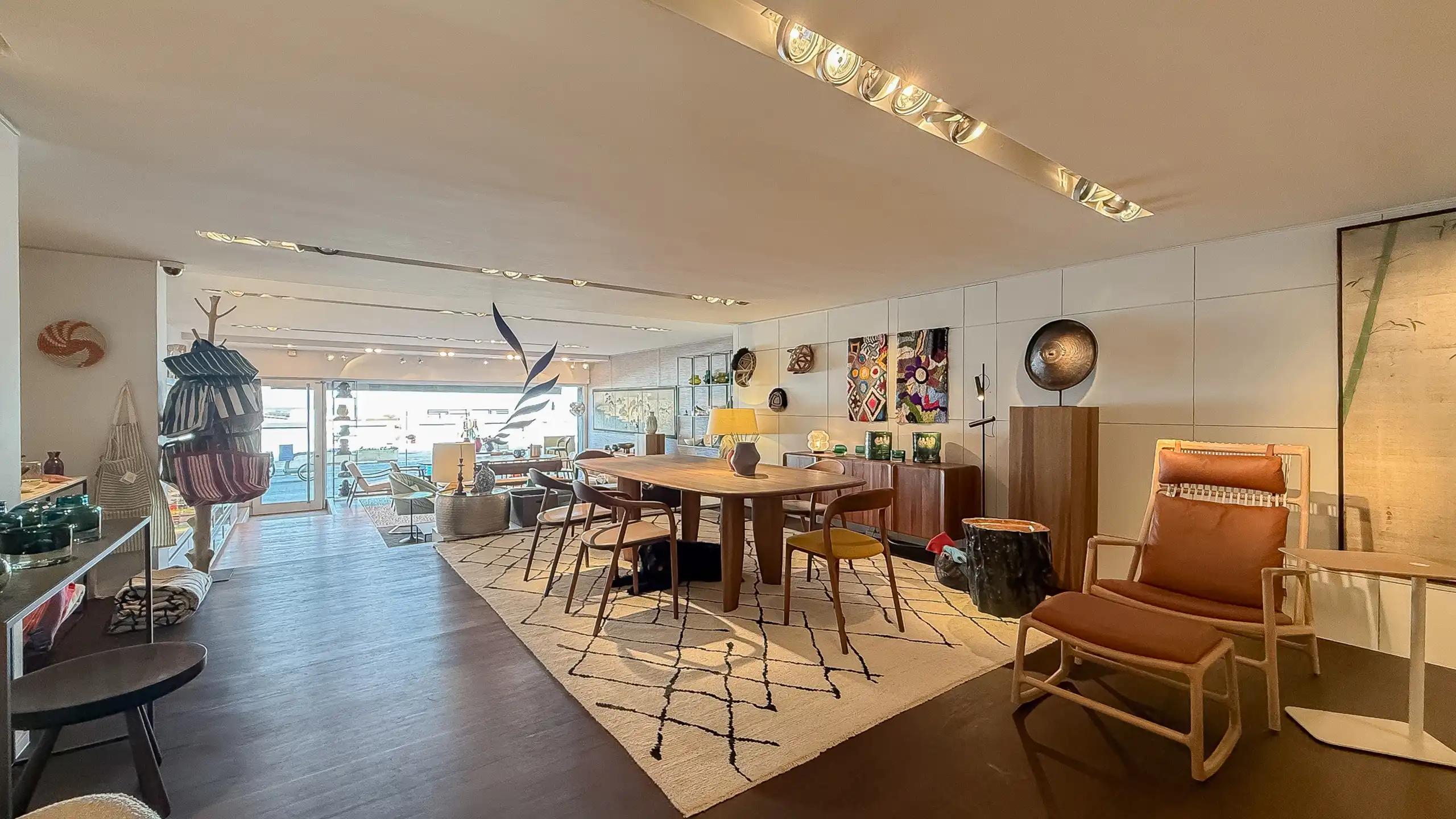 Uitzonderlijk gelegen handelsruimte op de Zeedijk i/h Zoute foto 8