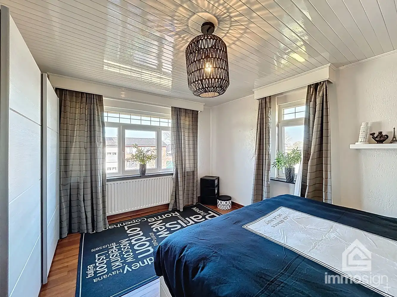 Exclusieve woning voorzien van dubbele garage en bedrijfshal op de Nederlandse grens foto 23