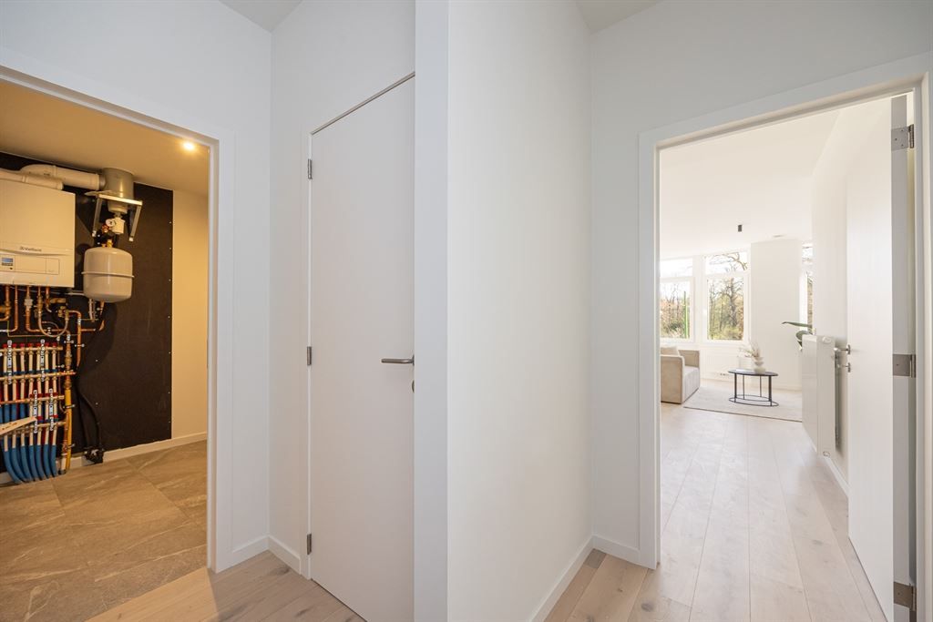 Kwaliteitsvol gerenoveerd appartement met zonnig terras foto 6