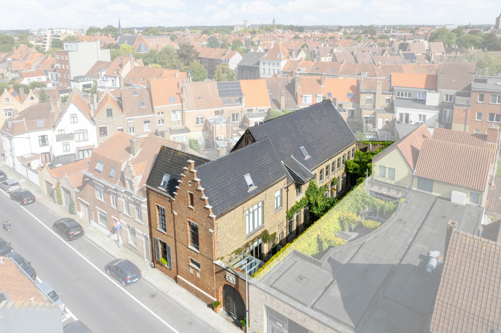 ()=>{if(producerUpdateValueVersion(node),producerAccessed(node),node.value===ERRORED)throw node.error;return node.value} Werfstraat 90 - 8000 Brugge