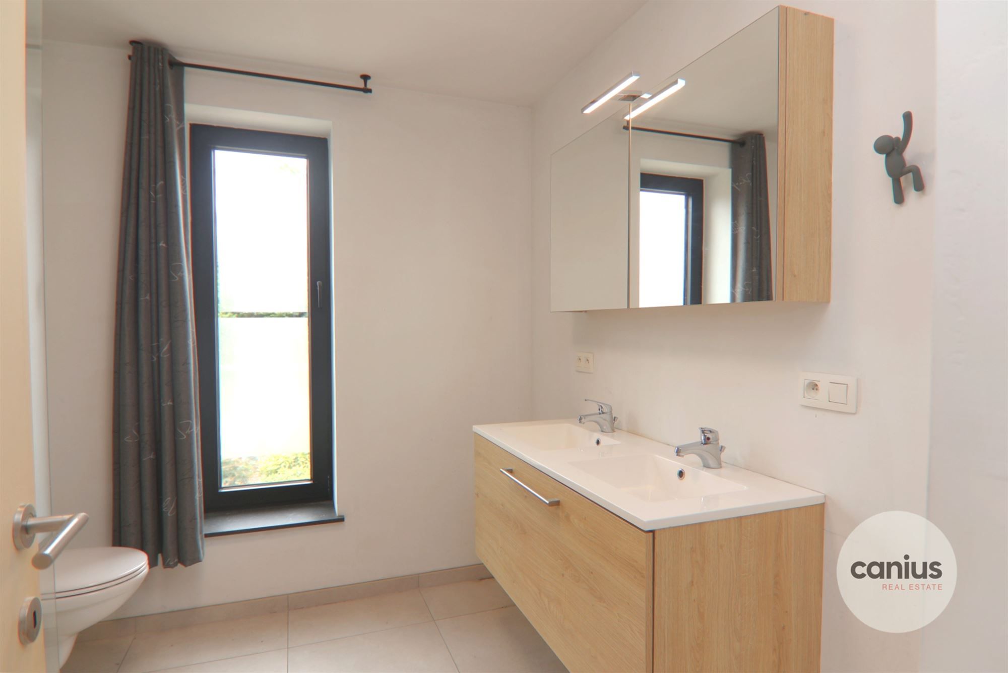 RECENTE WONING MET 3 SLKS NABIJ HET STADSCENTRUM foto 6
