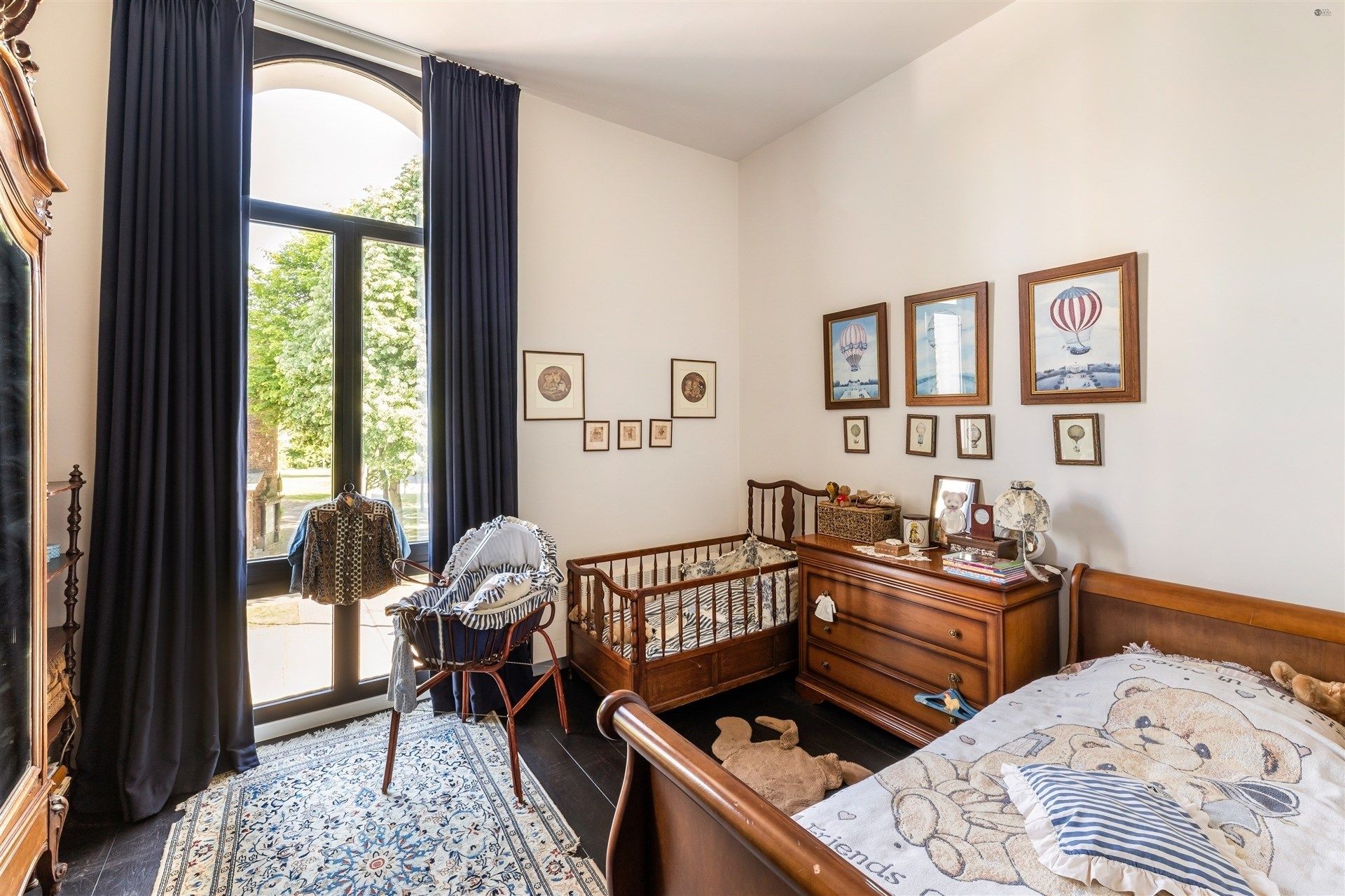 Stijlvolle en hoogwaardig afgewerkte villa met bijgebouw op fantastische locatie op perceel van 1784 m² foto 48