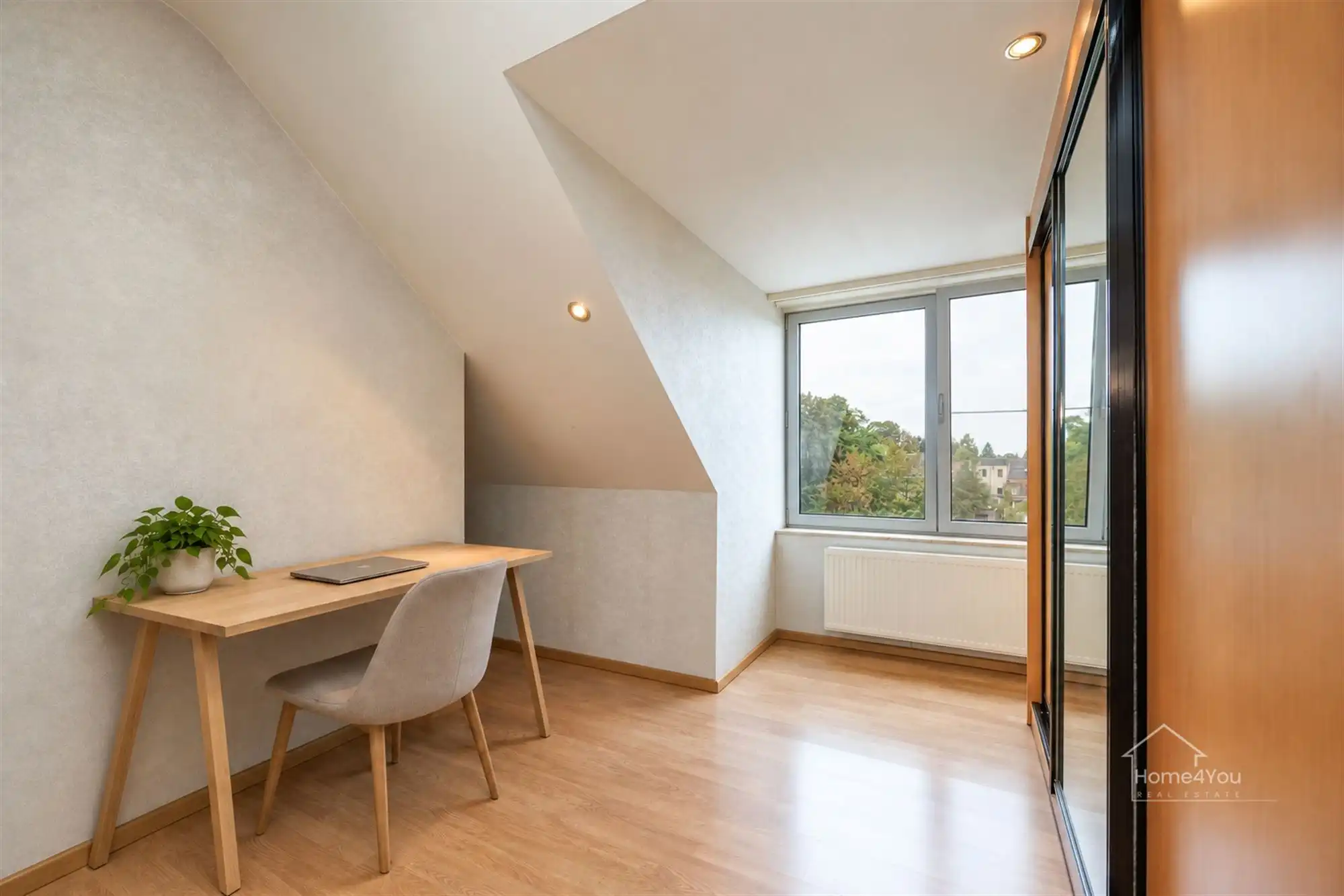 Ruim 2-slaapkamerappartement met prachtig zicht op Domein foto 8