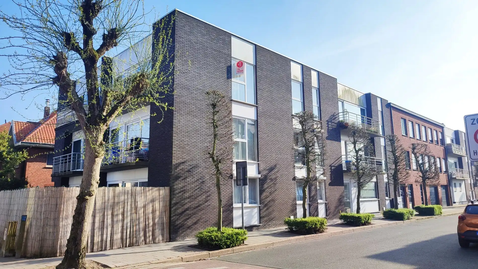 Sint Andries: recent appartement met 1 slpk foto 2