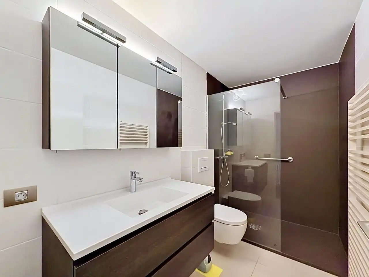 Gezellig 2-slaapkamerappartement op de 5de verdieping gelegen op de Graaf d’Ursellaan foto 10