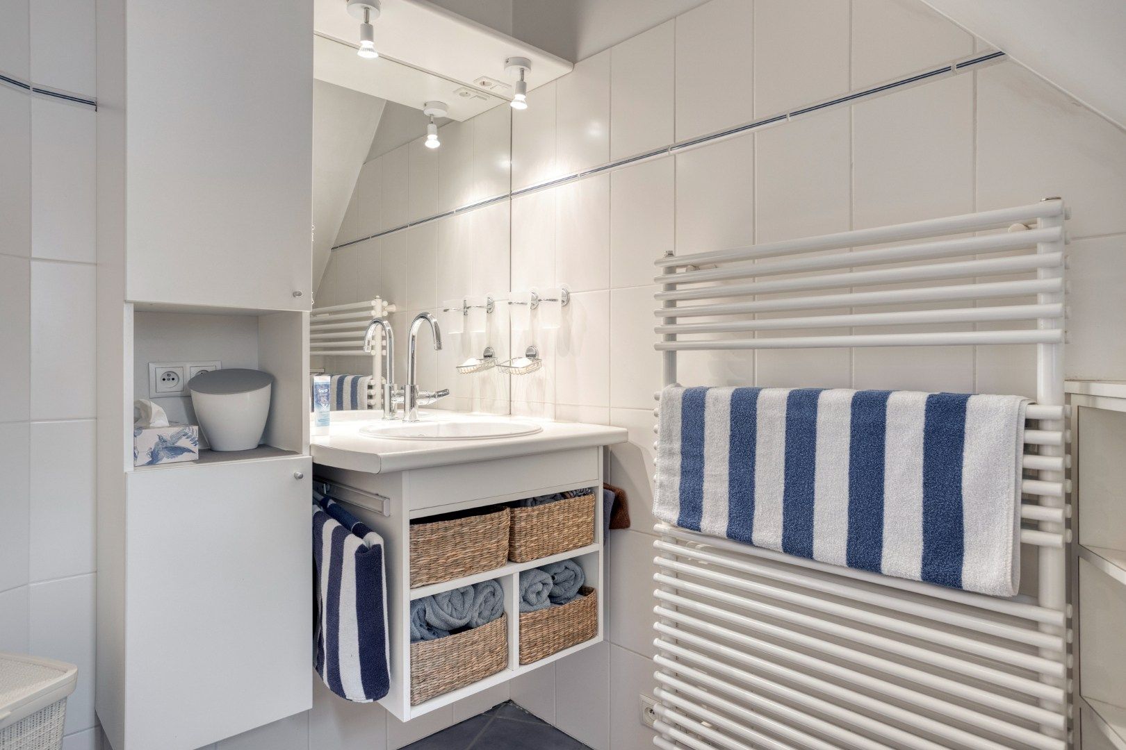 Stijlvol dakappartement met 2 slaapkamers en alle comfort foto 19