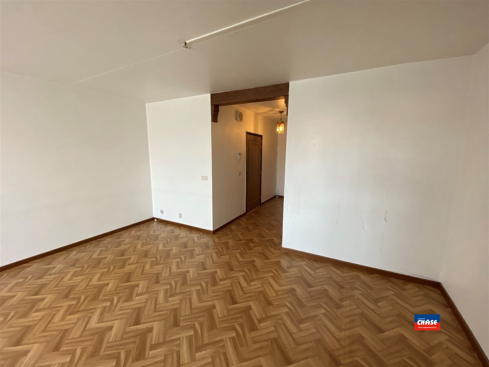 Appartement met twee slaapkamers en terras foto 4