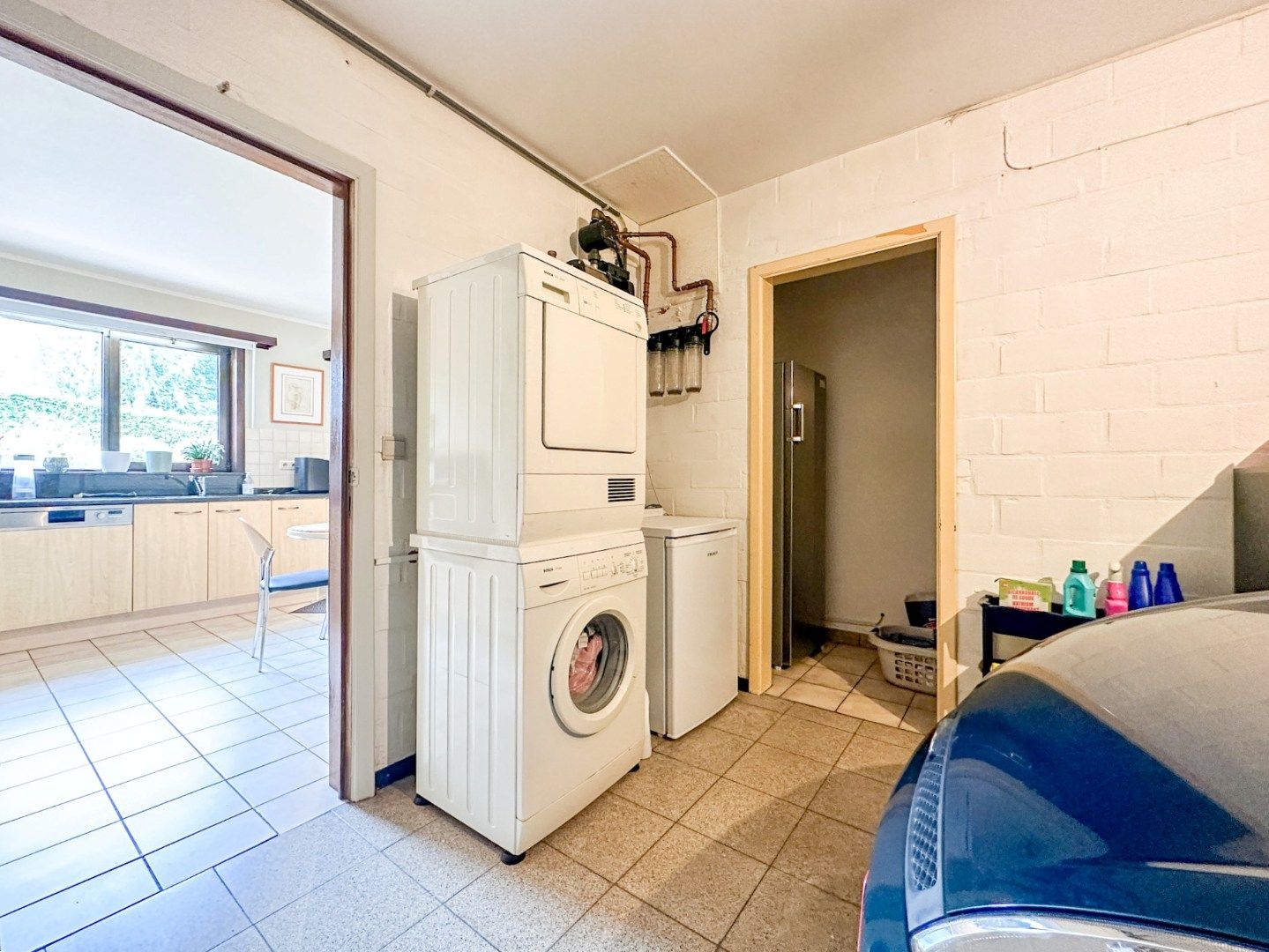 Verzorgde gezinswoning met mooie tuin, 3 slpk, garage, gunstige ligging Torhout. foto 14