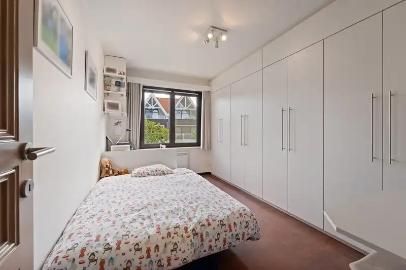 Verzorgde halfopen bebouwing met vele mogelijkheden te De Haan. foto 28