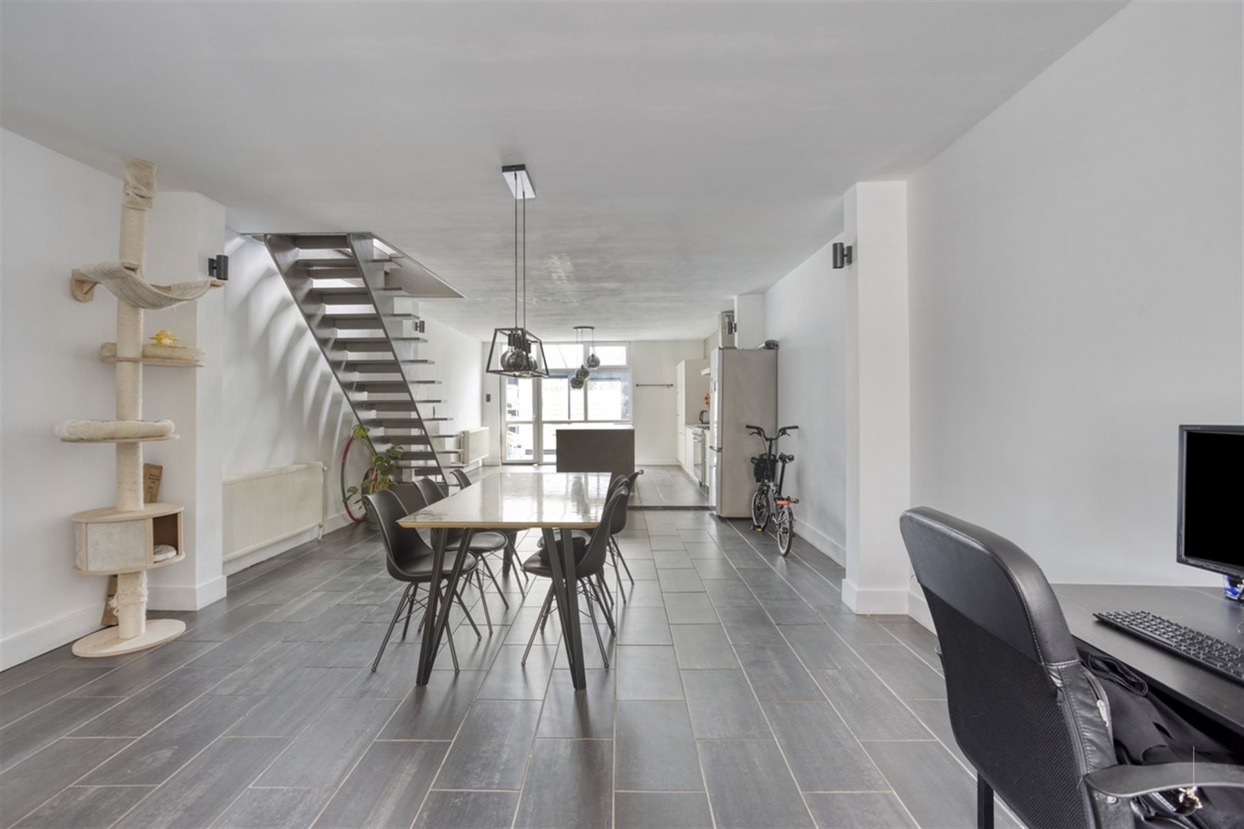 Instapklare woning met 3 slaapkamers foto 4
