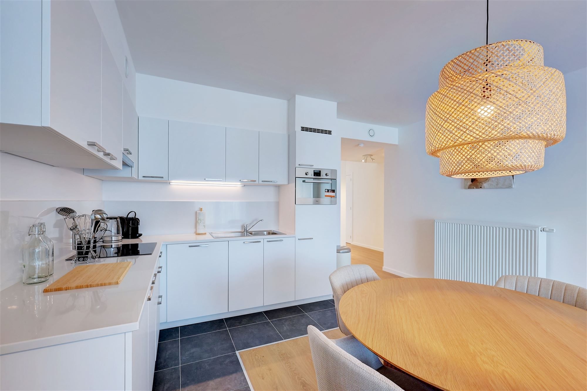 Nieuw gemeubeld appartement met 3 slaapkamers en 3 badkamers Antwerpen foto 6