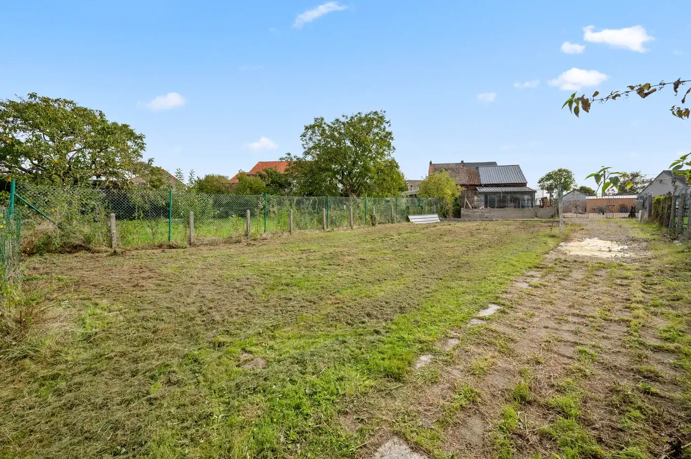 Ruime op te frissen woning in Bunsbeek met 3/4 slaapkamers, grote tuin en 12 parkeerplaatsen foto 26